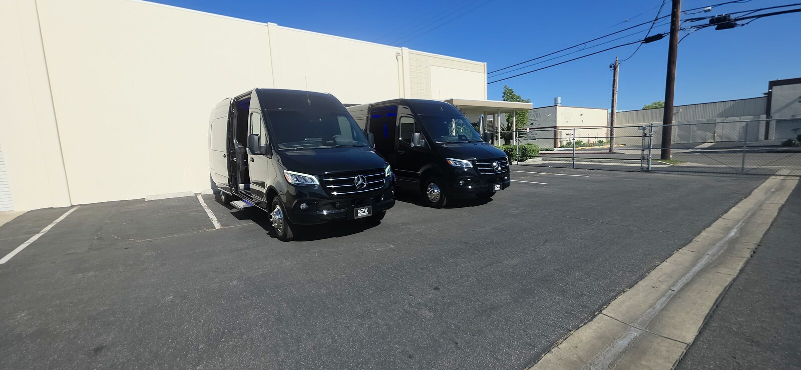 Black Mercedes-Benz executive Sprinter charter in Chicago